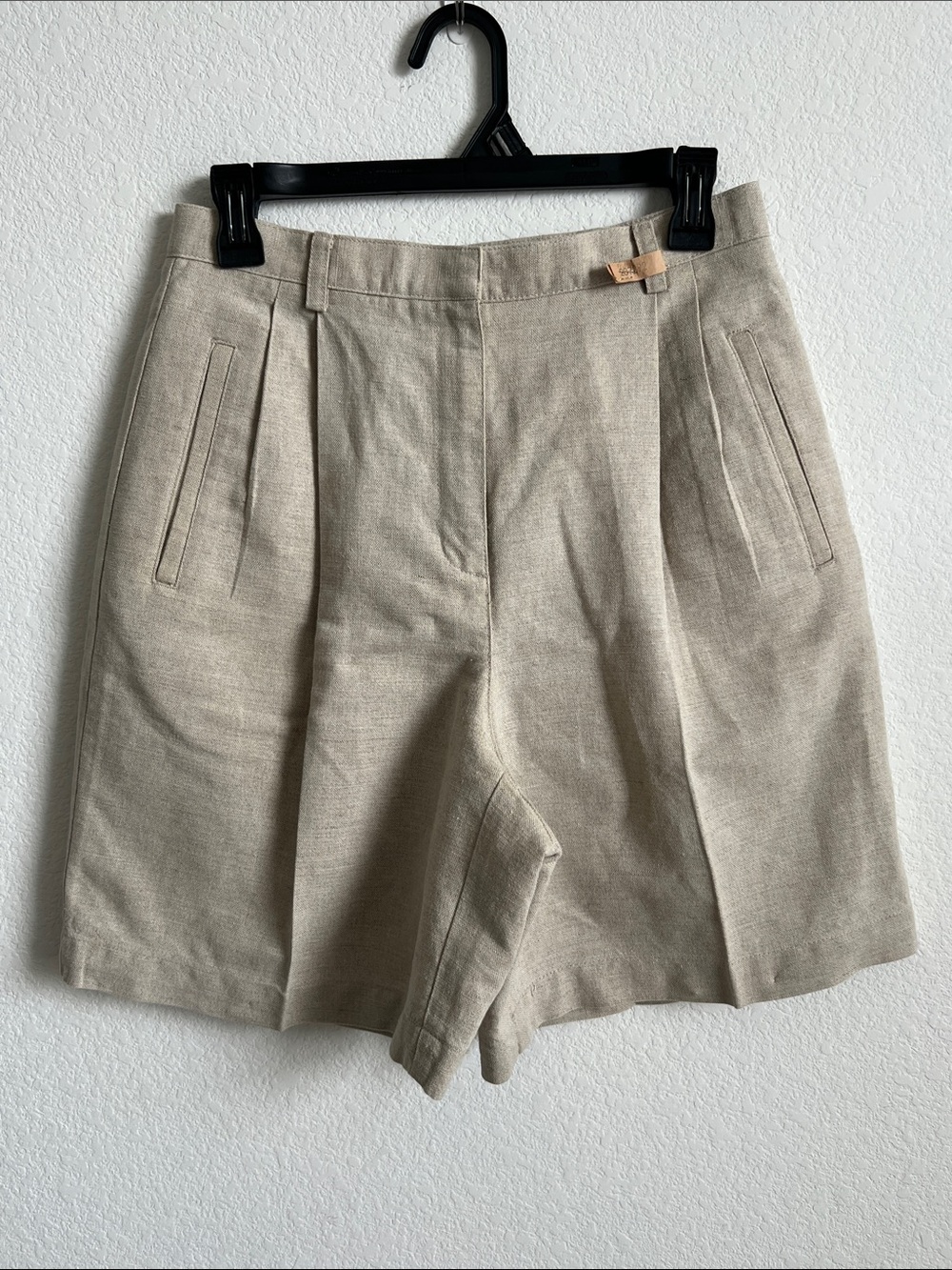 Liz Claiborne Oat Beige Tailored High-Waist Linen Cotton Shorts Minimalist Sz 8